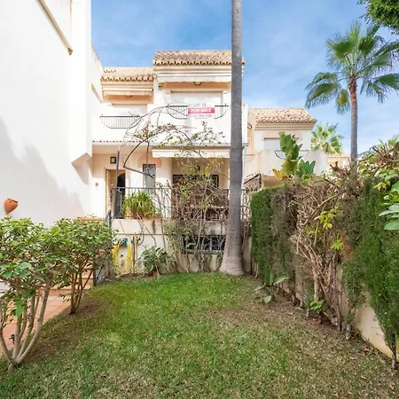 El Arenal Townhouse By The Beach With Swimming Pool Ii - Eaw Homes מארבלה