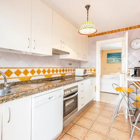 בית נופש El Arenal Townhouse By The Beach With Swimming Pool Ii - Eaw Homes מארבלה